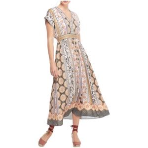 Gal Meets Glam Liza Dress in Cream and Olive Size 20